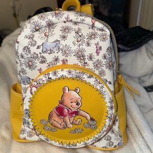 RARE Danielle Nicole White and Yellow Winnie the Pooh Backpack
